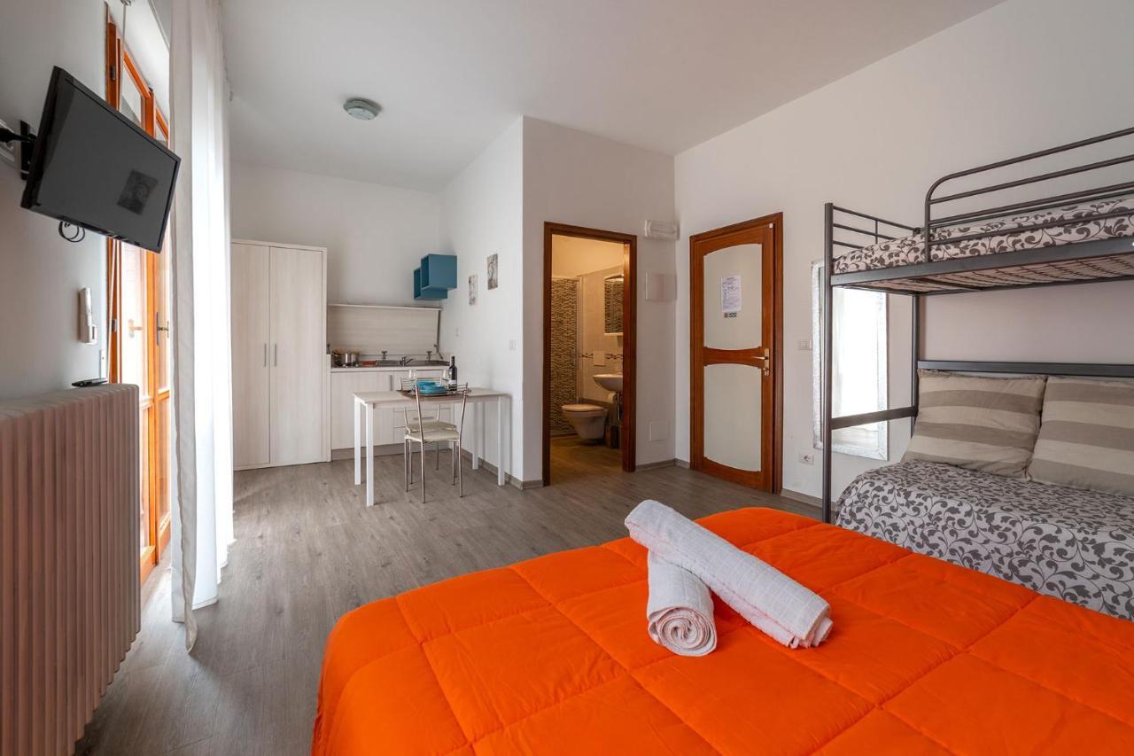 B&B Villa Montreux Rimini Eksteriør billede