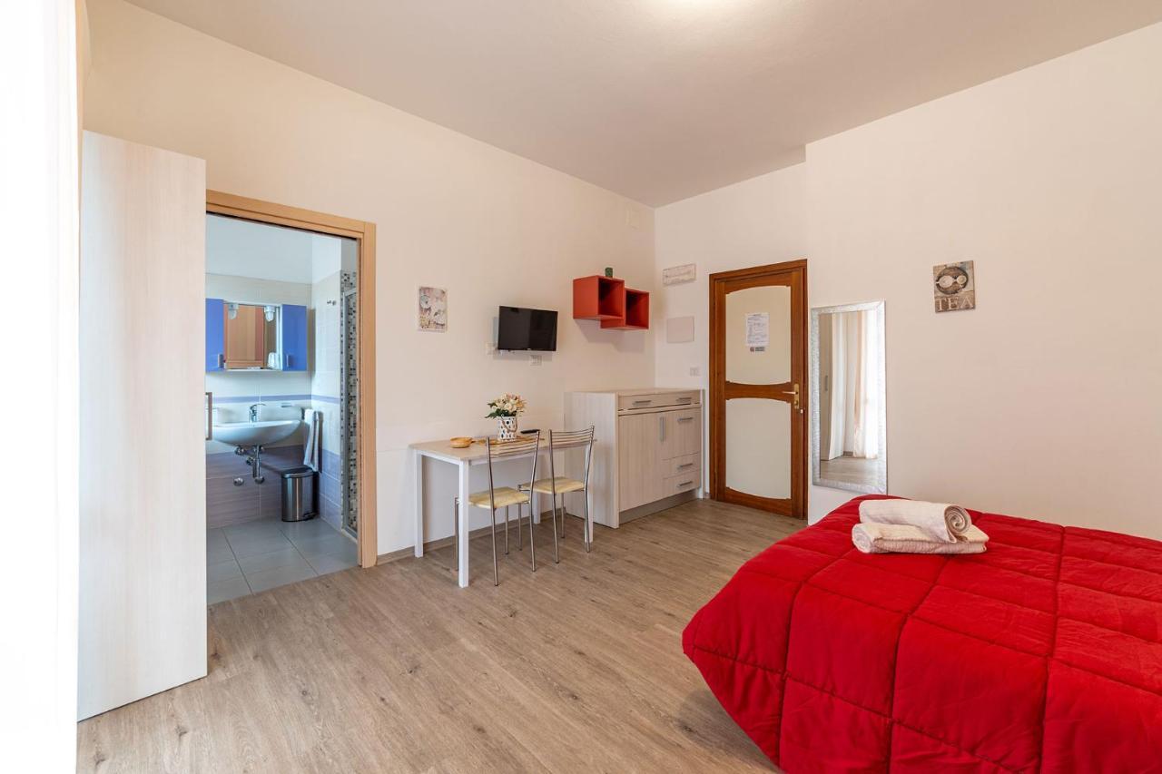B&B Villa Montreux Rimini Eksteriør billede