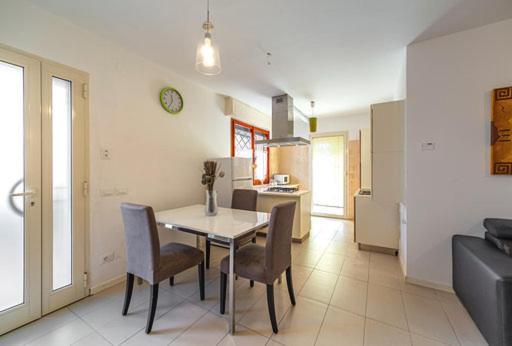 B&B Villa Montreux Rimini Eksteriør billede